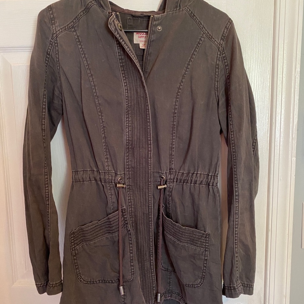 Lightweight cargo jacket